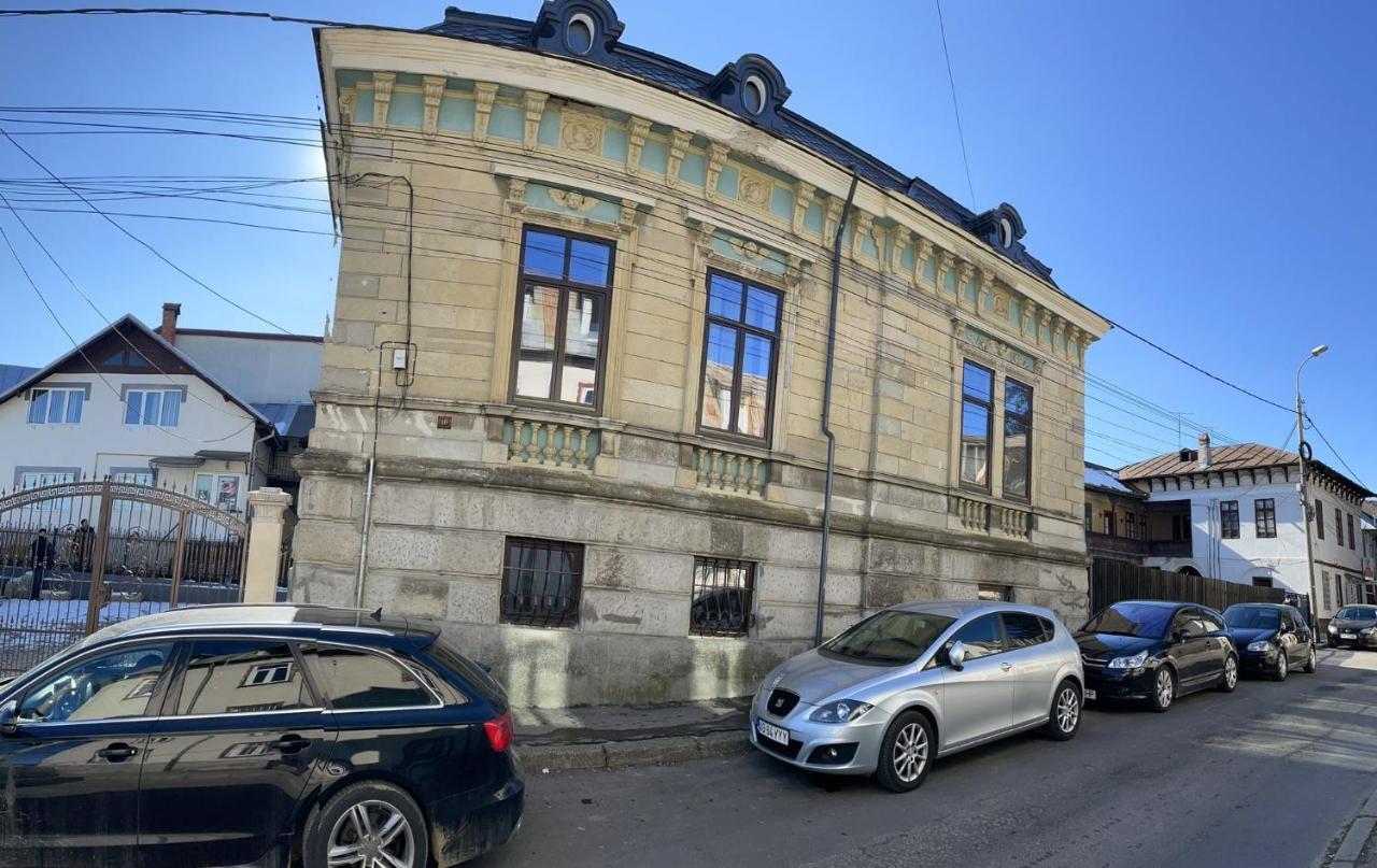 Casa Continentelor Hotel Câmpulung Exterior photo